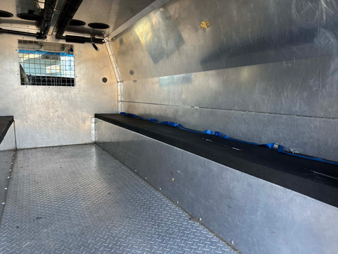 2007 Chevrolet Prisoner Van
