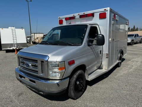 2009 Ford F450 Modular Ambulance (Double)