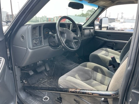 2005 Chevrolet Silverado 2500HD (Double)
