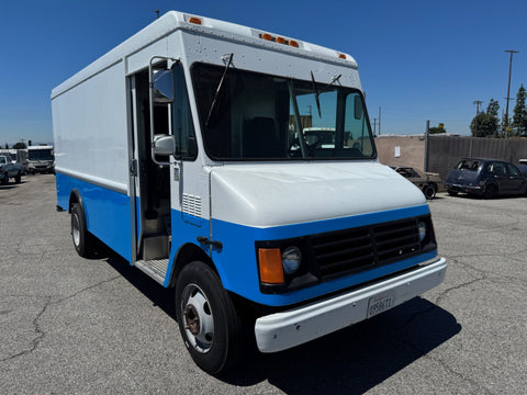 2004 Workhorse Step Van (Double)