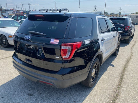 2016 Ford Explorer Police SUV (Double)