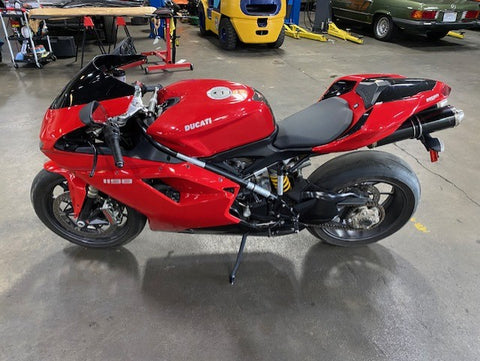 2009 Ducati 1198 Superbike (Double)