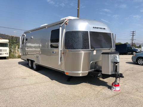 2017 Airstream Tommy Bahama Edition 27' RV trailer