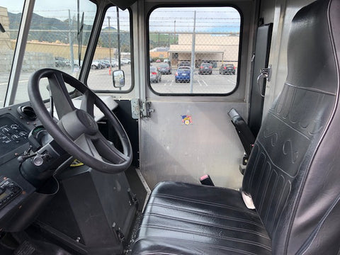 2004 Workhorse Step Van (Double)