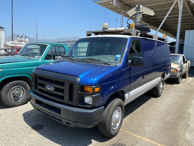 2014 Ford News Van