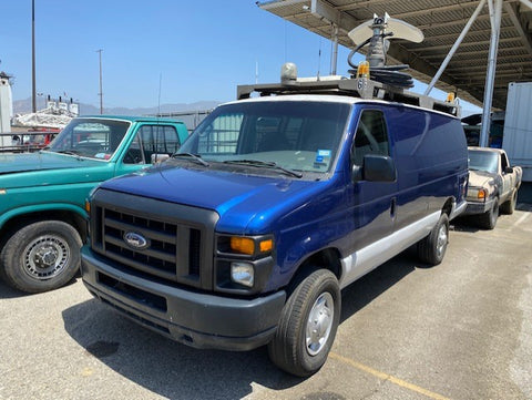 2014 Ford News Van