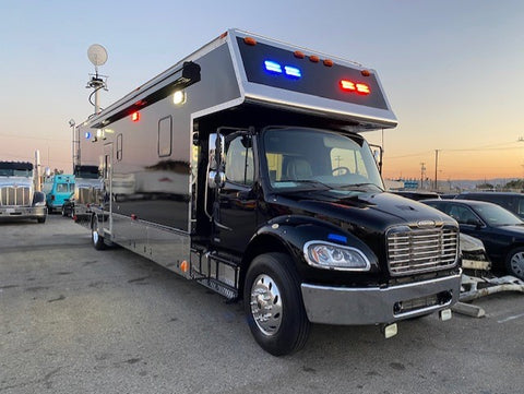 2018 Freightliner "Commander" SWAT Command Center