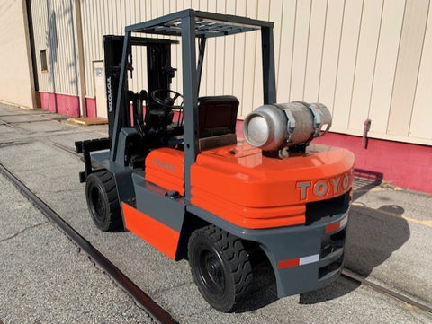 2006  Toyota Forklift