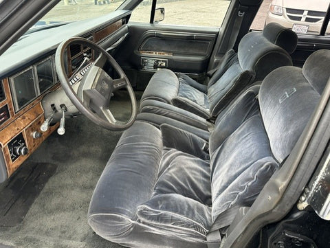 1985 Lincoln Town Car (Double)