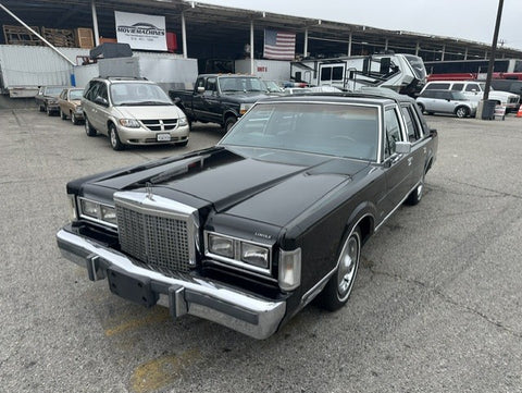 1985 Lincoln Town Car (Double)