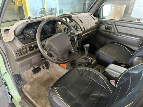 1997 Mitsubishi Montero (Double)