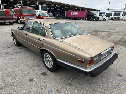 1987 Jaguar XJ6 Vanden Plas