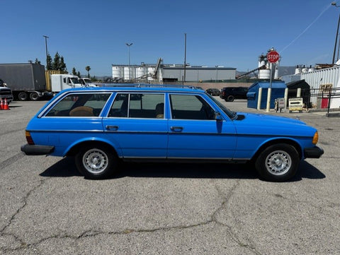 1979 Mercedes Benz 300D Station Wagon (Double)