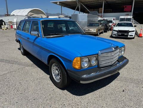 1979 Mercedes Benz 300D Station Wagon (Double)
