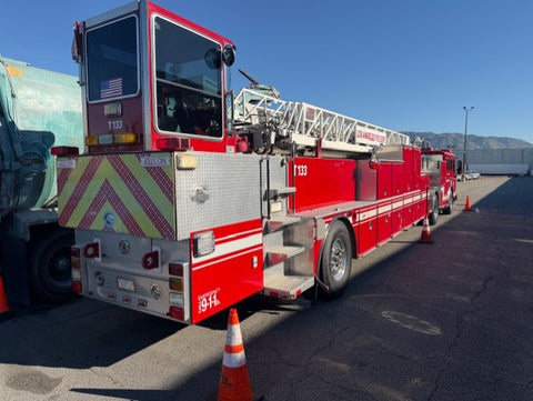 2010 American La France Ladder Fire truck