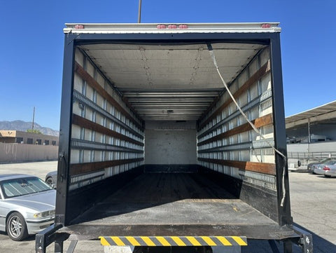 2014 International 4300 Box Truck