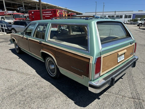 1985 Ford Country Squire Station Wagon