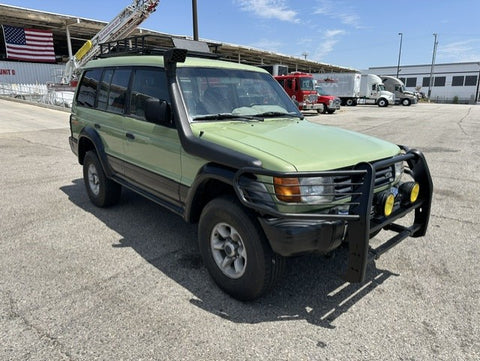 1997 Mitsubishi Montero (Double)
