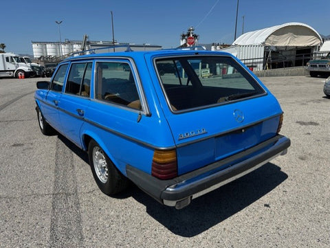 1979 Mercedes Benz 300D Station Wagon (Double)
