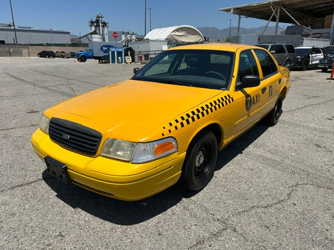 2000 Ford Crown Victoria Taxi