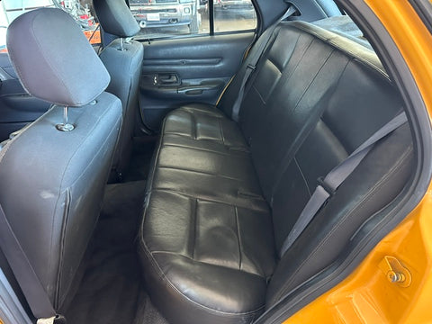 2000 Ford Crown Victoria Taxi