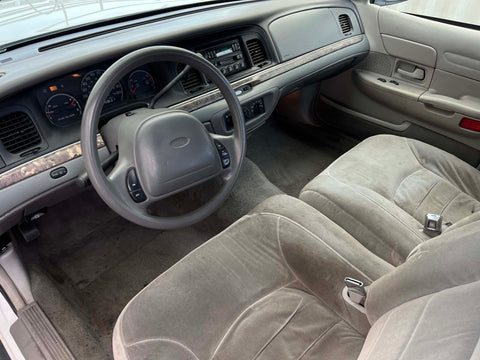 1999 Ford Crown Victoria