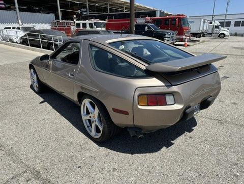 1986 Porsche 928