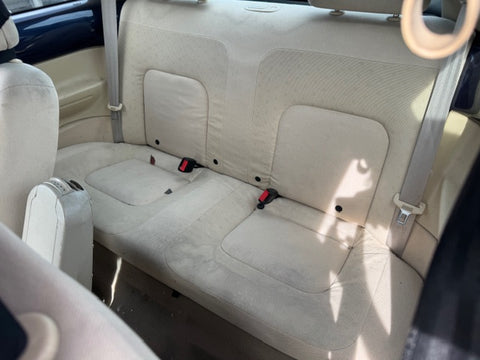2000 Volkswagen Beetle