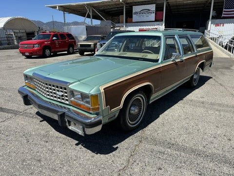 1985 Ford Country Squire Station Wagon