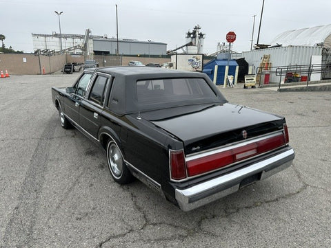 1985 Lincoln Town Car (Double)