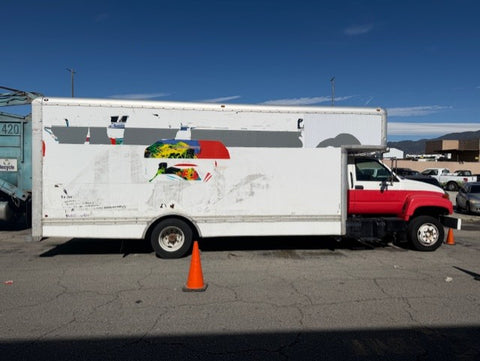 1999 GMC C5500 Moving Truck