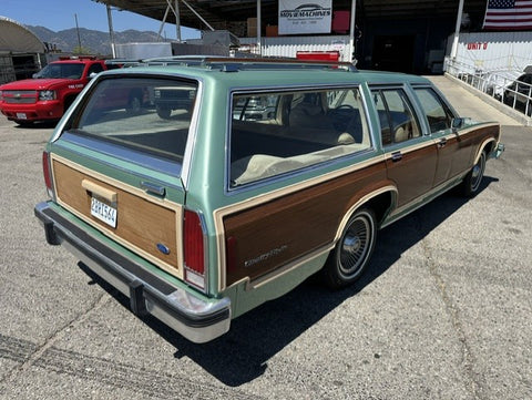 1985 Ford Country Squire Station Wagon