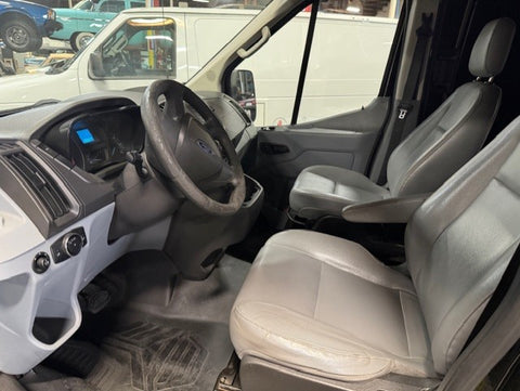 2019 Ford Transit 250 News Van (Double)