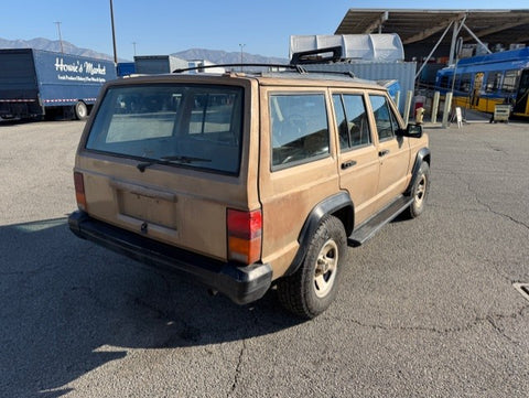 1992 Jeep Cherokee (Doubles)