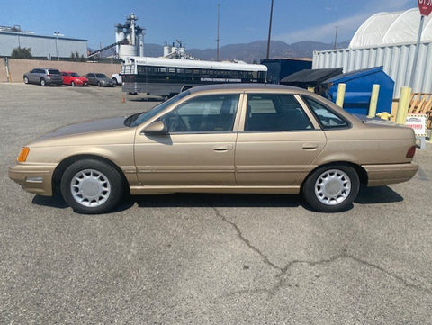 1990 Ford Taurus (Double)