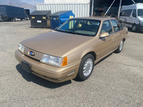 1990 Ford Taurus (Double)