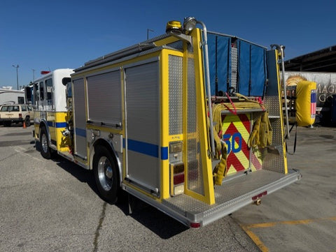 2002 American Lafrance Fire Engine