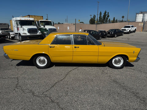 1966 Ford Galaxie 500 Taxi