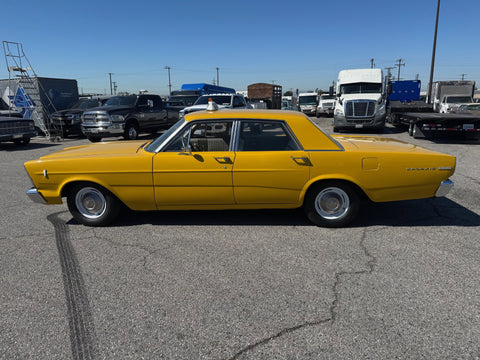 1966 Ford Galaxie 500 Taxi