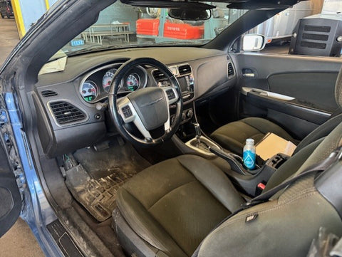2011 Chrysler 200 Convertible