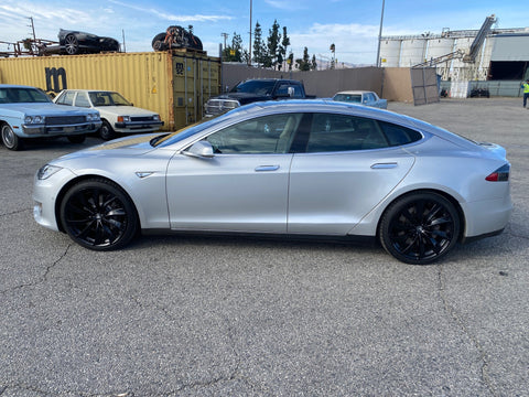 2015 Tesla S P85