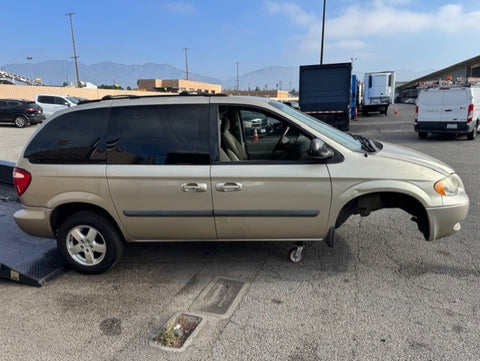 2006 Dodge Caravan Buck / Process Car
