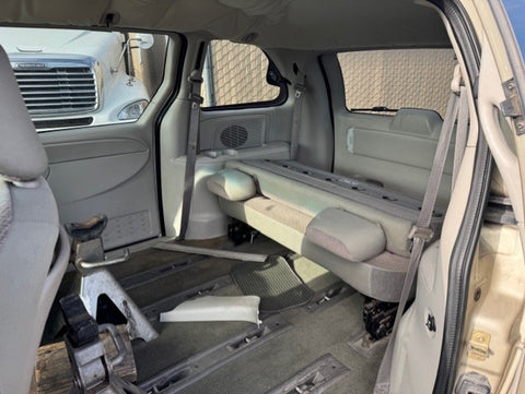 2006 Dodge Caravan Buck / Process Car