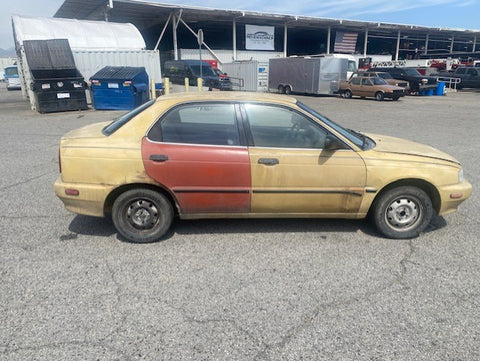 1998 Suzuki Esteem