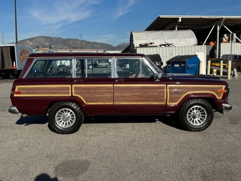 1989 Jeep Grand Wagoneer (Double)